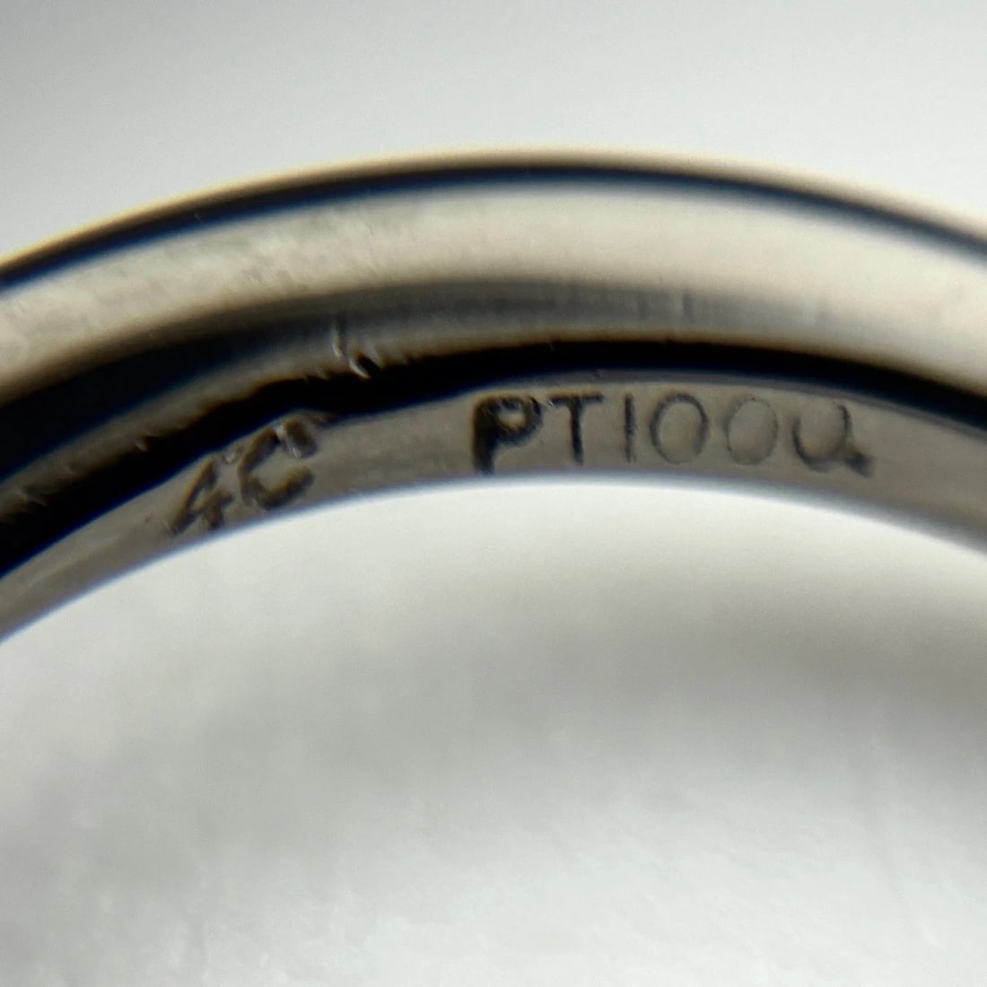 DIAMOND DESIGN RING PLATINUM - 2