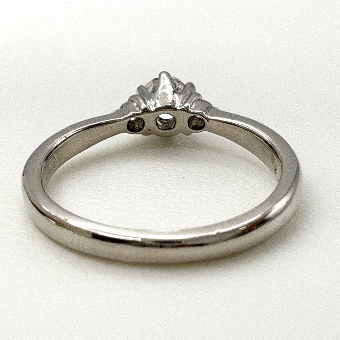 DIAMOND DESIGN RING PLATINUM - 2