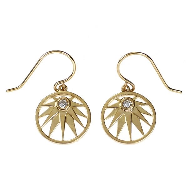 K18YG DIAMOND HOOK EARRINGS: K18YG diamond hook earrings Brand: None Type/Style: piercing Material: K18YG, Main Stone Natural Color: YG Size: Length/Width/Diameter 18.0 Accessories: None Accessories Notice: When purch