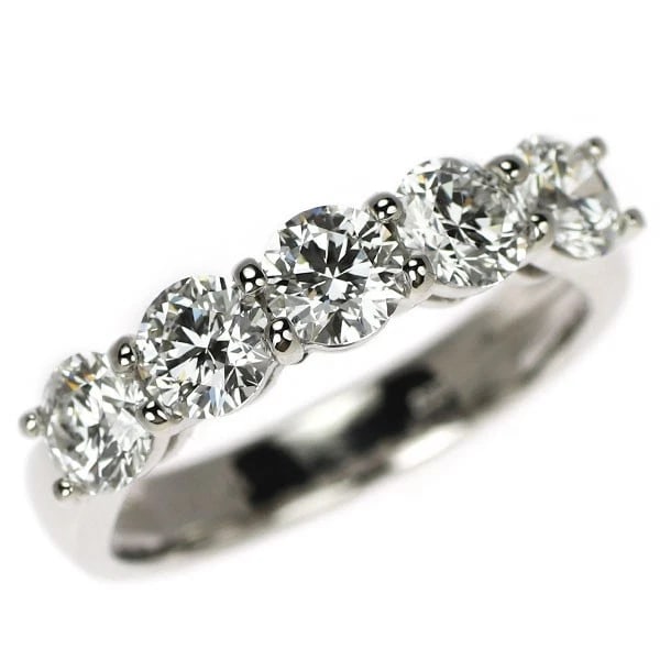 PT950 FINEST DIAMOND RING: Pt950 Finest Diamond Ring Brand: None Type/Style: Ring Material: Pt950, Main Stone Natural Color: Pt Size: 6 US Accessories: None Accessories Notice: When purchasing pre-owned goods, please refer to