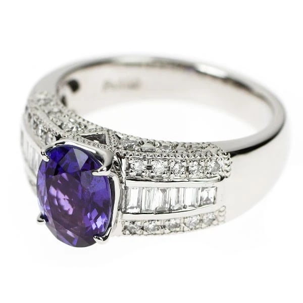 PT900 COLOR CHANGE SAPPHIRE DIAMOND RING: Pt900 color change sapphire diamond ring Brand: None Type/Style: Ring Material: Pt900, Main Stone Natural/Sapphire Color: Pt Size: 6 US Accessories: None Accessories Notice: When purchasing pre-owned