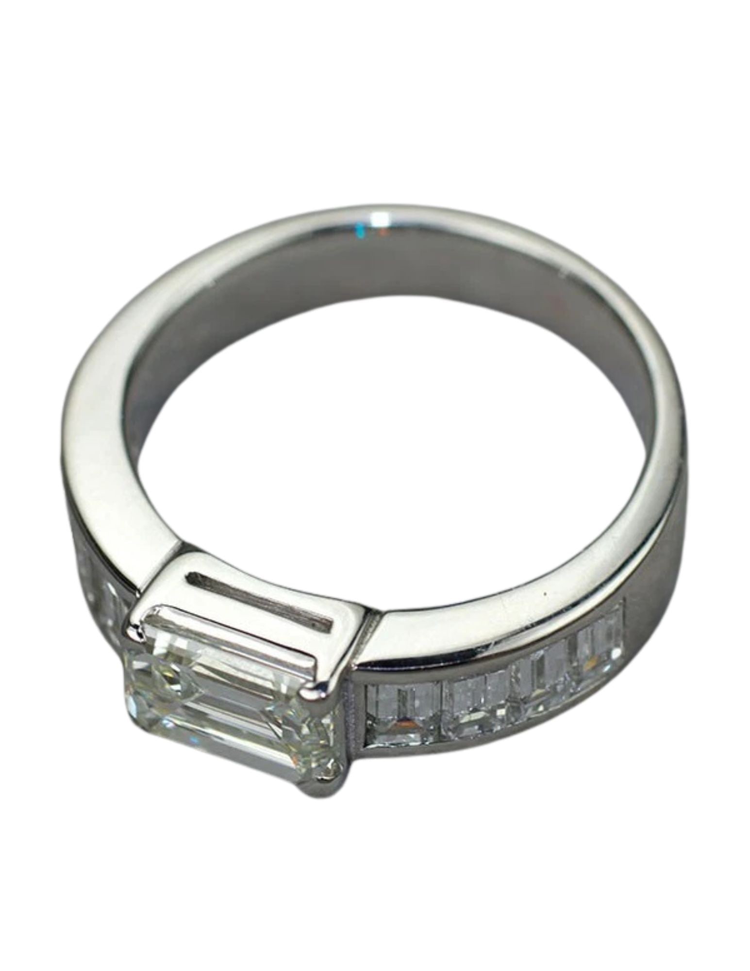 PT900 DIAMOND RING - 2