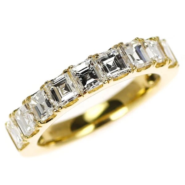 K18YG CALECUT DIAMOND RING: K18YG Calecut Diamond Ring Brand: None Type/Style: Ring Material: K18YG, Main Stone Natural Color: YG Size: 6 US Accessories: None Accessories Notice: When purchasing pre-owned goods, please refer to