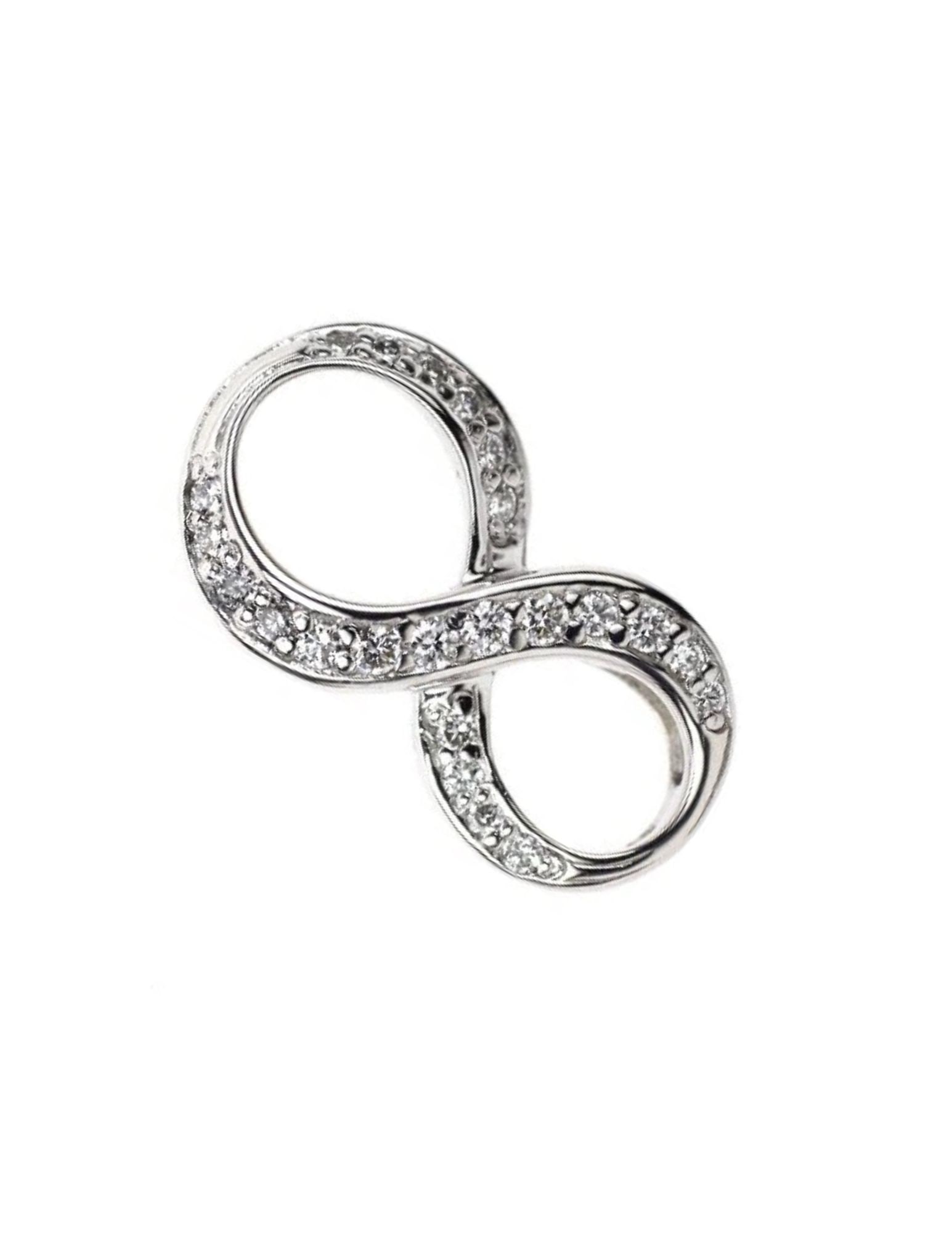 YUKIZAKI K18WG DIAMOND PENDANT TOP: Yukizaki K18WG diamond pendant top Brand: None Type/Style: pendant top Material: K18WG, Main Stone Natural Color: WG Size: Length/Width/Diameter 18.0 Accessories: None Accessories Notice: When