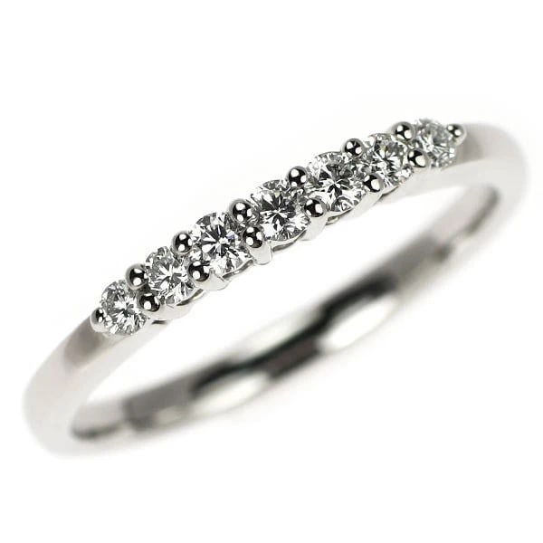 PT999 DIAMOND RING: Pt999 diamond ring Brand: None Type/Style: Ring Material: Pt999, Main Stone Natural Color: None Size: 6.25 - 6.5 US Accessories: None Accessories Notice: When purchasing pre-owned goods, please refer