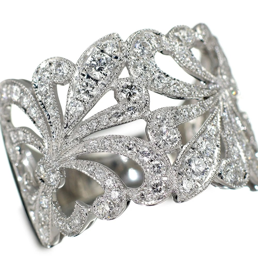 K18WG ANTIQUE LACE DIAMOND RING: K18WG Antique LACE DIAMOND RING Brand: None Type/Style: Ring Material: K18WG, Main Stone Natural Color: WG Size: 6 US Accessories: None Accessories Notice: When purchasing pre-owned goods,