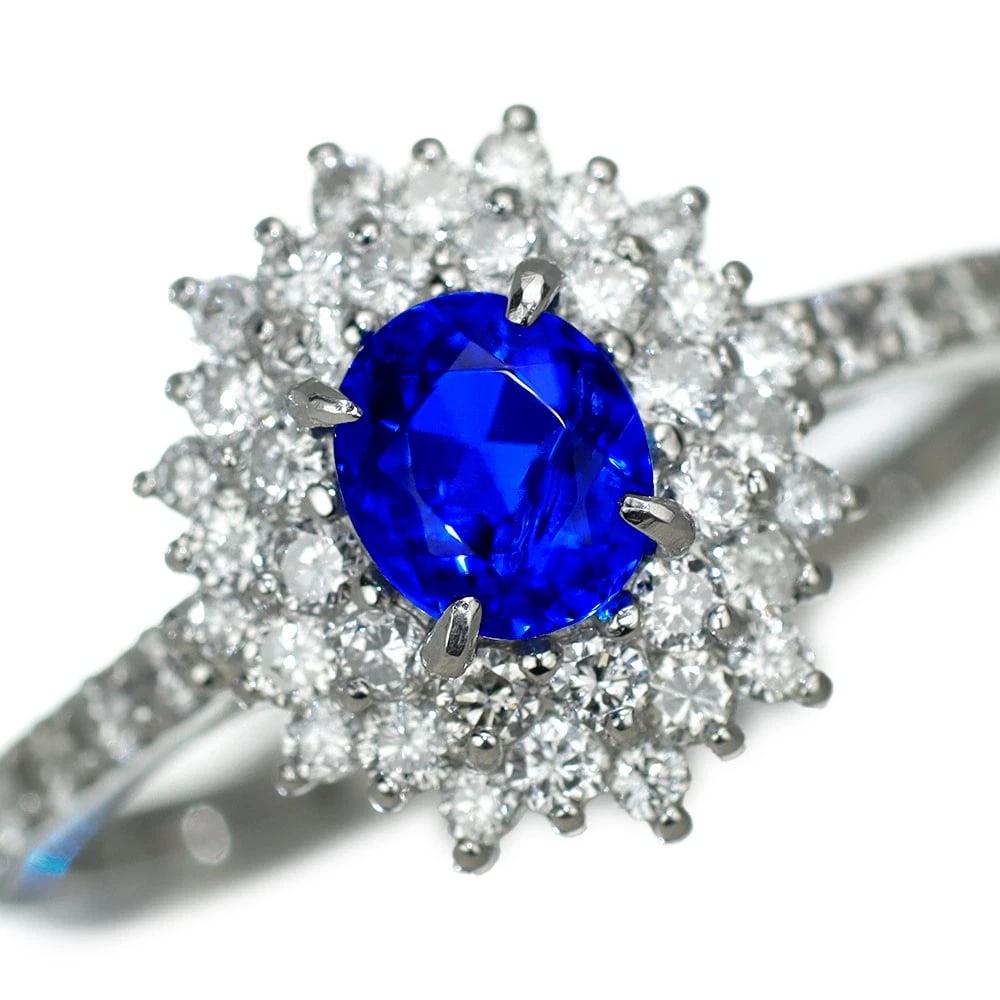 PT900 HIGH QUALITY AUNITE DIAMOND RING: Pt900 High Quality Aunite Diamond Ring Brand: None Type/Style: Ring Material: PT900, Main Stone Natural Color: Pt Size: Accessories: None Accessories Notice: When purchasing pre-owned good