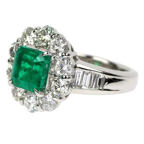 PT900 EMERALD DIAMOND RING - 2