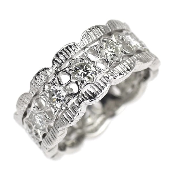 PT900 DIAMOND RING: Pt900 diamond ring Brand: None Type/Style: Ring Material: Pt900, Main Stone Natural Color: None Size: Accessories: None Accessories Notice: When purchasing pre-owned goods, please refer to the photos