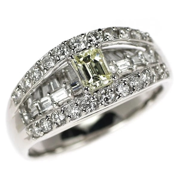 PT900 STEP CUT DIAMOND RING: Pt900 Step Cut Diamond Ring Brand: None Type/Style: Ring Material: PT900, Main Stone Natural Color: Pt Size: 6.25 - 6.5 US Accessories: None Accessories Notice: When purchasing pre-owned goods,