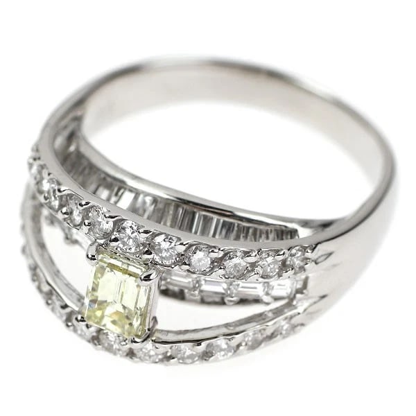 PT900 STEP CUT DIAMOND RING - 2