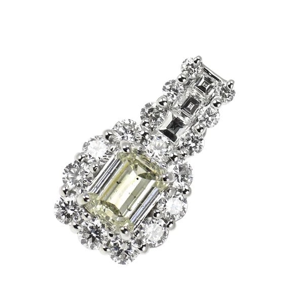 PT900 EMERALD CUT DIAMOND PENDANT TOP: Pt900 emerald cut diamond pendant top Brand: None Type/Style: pendant top Material: PT900, Main Stone Emerald Color: Pt Size: Length/Width/Diameter 19.0 Accessories: None Accessories Notice: When