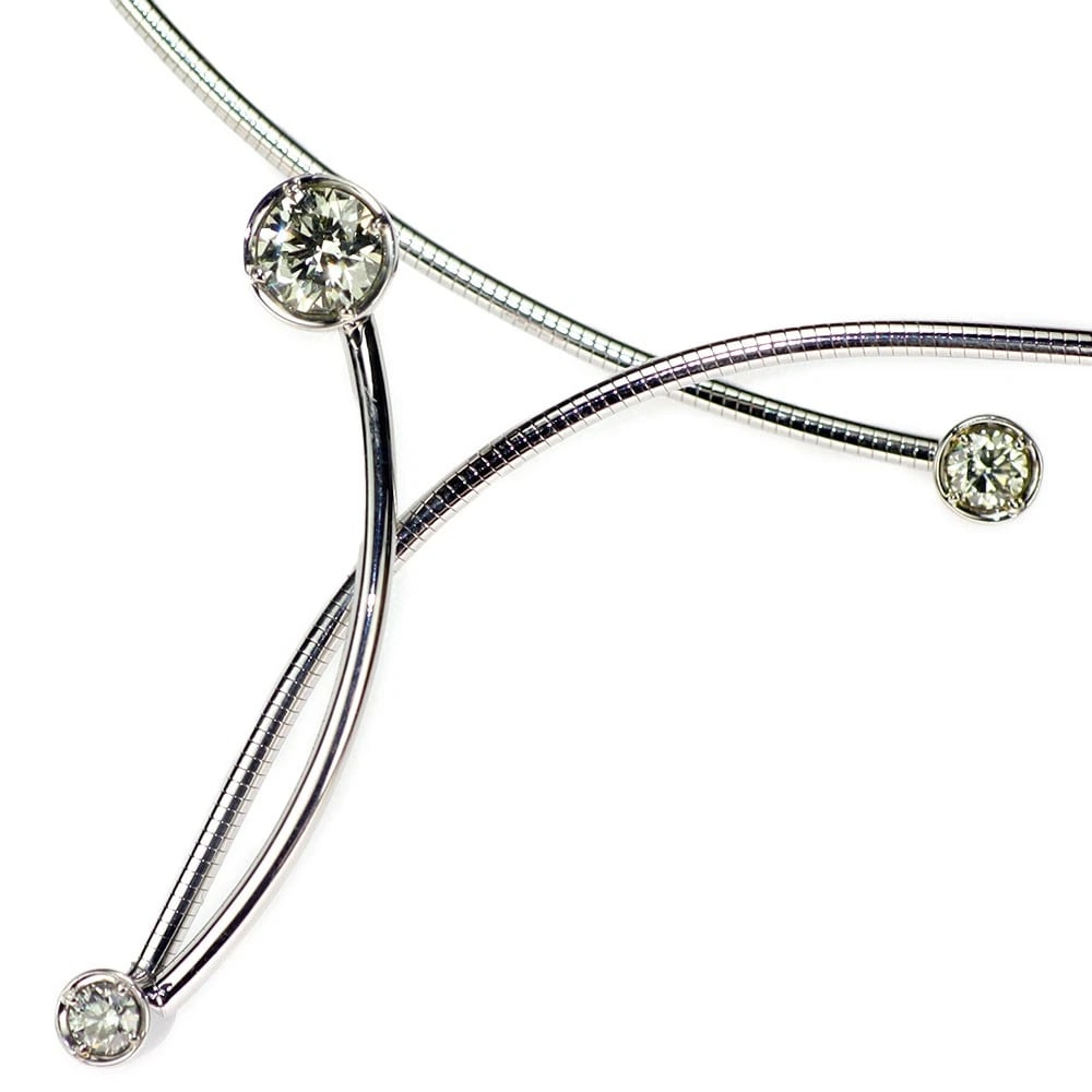 TOMOKO KOTERA K18WG DIAMOND NECKLACE: Tomoko Kotera K18WG Diamond Necklace Brand: None Type/Style: necklaces Material: K18WG, Main Stone Natural Color: WG Size: Chain Length 48 Accessories: None Accessories Notice: When purchasing