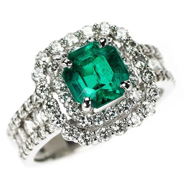 PT900 COLOMBIAN MINOR MUZO GREEN/OLD MINE EMERALD DIAMOND RING: Pt900 Colombian Minor Muzo Green/Old Mine Emerald Diamond Ring Brand: None Type/Style: Ring Material: Pt900, Main Stone Natural Color: Pt Size: 6 US Accessories: None Accessories Notice: W