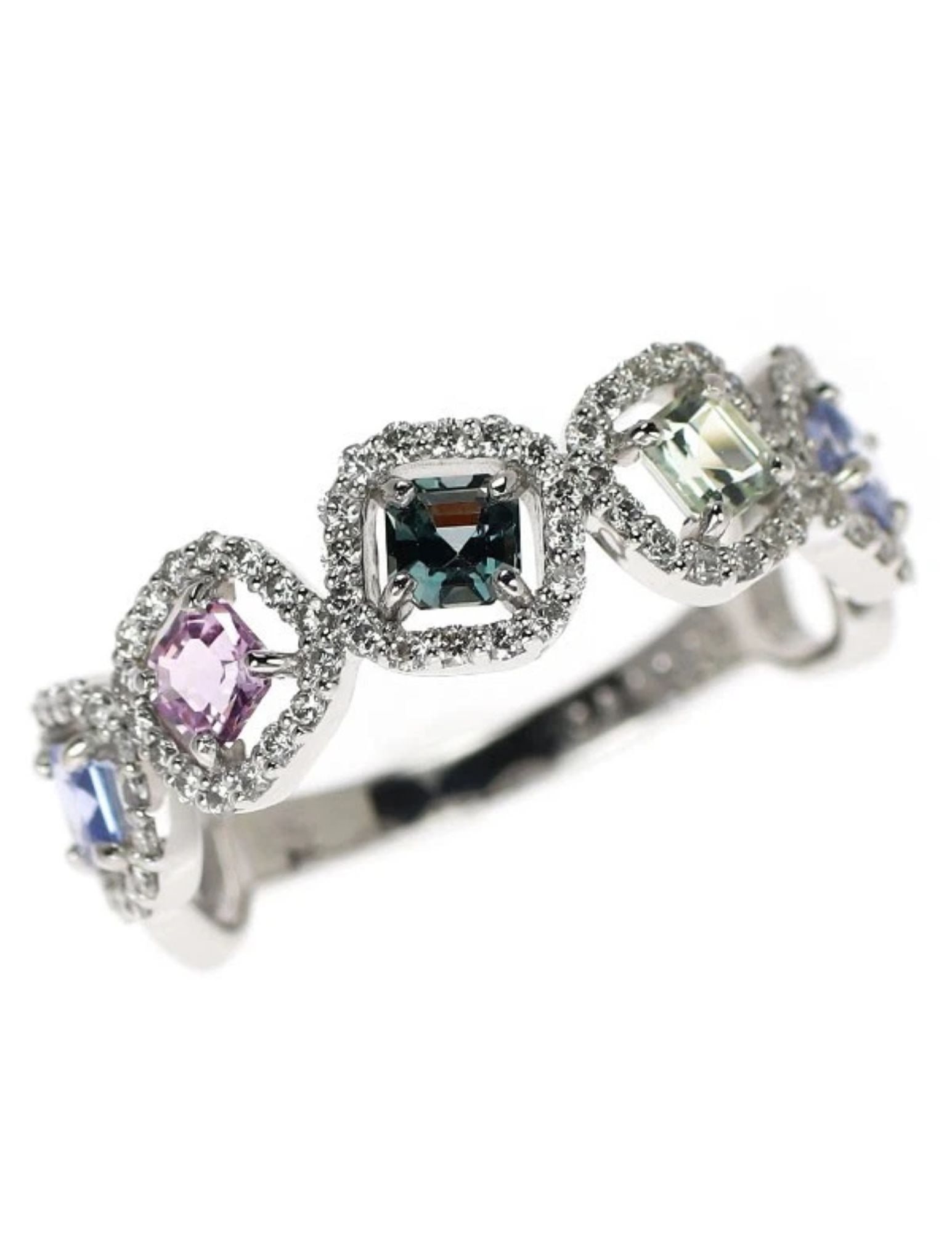 PT900 MULTICOLOR SAPPHIRE DIAMOND RING: Pt900 Multicolor Sapphire Diamond Ring Brand: None Type/Style: Ring Material: Pt900, Main Stone Natural/Sapphire Color: Pt Size: 6 US Accessories: None Accessories Notice: When purchasing pre-owned
