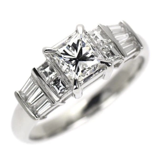 PT900 PRINCESS CUT DIAMOND RING: Pt900 princess cut diamond ring Brand: None Type/Style: Ring Material: Pt900, Main Stone Natural Color: Pt Size: 6.25 - 6.5 US Accessories: None Accessories Notice: When purchasing pre-own