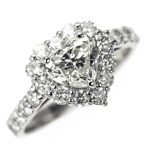 PT900 HEART SHAPE DIAMOND RING: Pt900 Heart Shape Diamond Ring Brand: None Type/Style: Ring Material: Pt900, Main Stone Natural Color: Pt Size: 6 US Accessories: None Accessories Notice: When purchasing pre-owned goods, please
