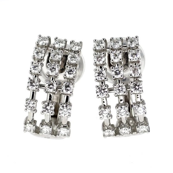 TASAKI PEARL K18WG DIAMOND EARRINGS: Tasaki Pearl K18WG Diamond Earrings Brand: Tasaki Pearl Type/Style: earring Material: K18WG, Main Stone Natural Color: WG Size: Length/Width/Diameter 17.5 Accessories: None Accessories Not