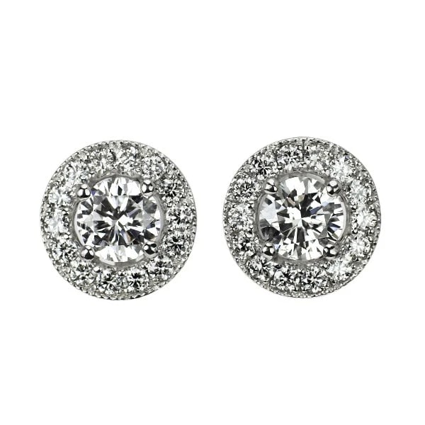 PT950/ PT900 DIAMOND STUD EARRINGS: Pt950/ Pt900 Diamond Stud Earrings Brand: None Type/Style: piercing Material: Pt950/ Pt900, Main Stone Natural Color: Pt Size: Length/Width/Diameter 9.7 Accessories: None Accessories Notice: When