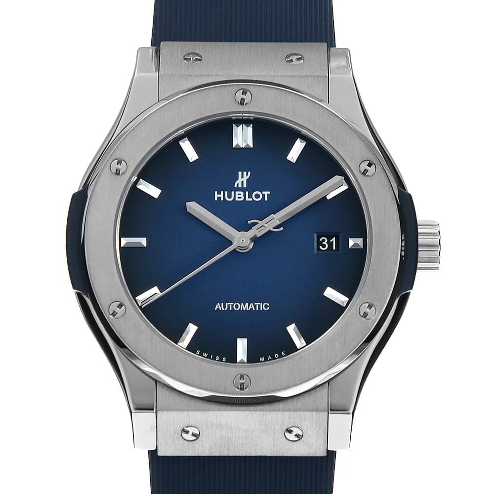 HUBLOT CLASSIC FUSION TITANIUM DEEP BLUE WATCH: HUBLOT Classic Fusion Titanium Deep Blue Watch Brand: HUBLOT Type/Style: Wrist watch Material: Band Material rubber, Case Material Titanium Color: Dial Color Blue Size: Case:W42mm Accessories: None