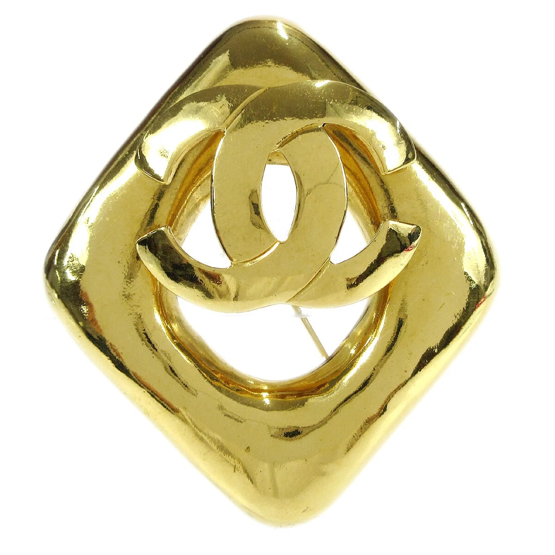 CHANEL RHOMBUS BROOCH PIN GOLD: Chanel Rhombus Brooch Pin Gold Brand: CHANEL Type/Style: Brooch Material: Gold-plated, Color: Gold Size: W 5.6 x H 6.3 cm Accessories: None Accessories Notice: When purchasing pre-owned go