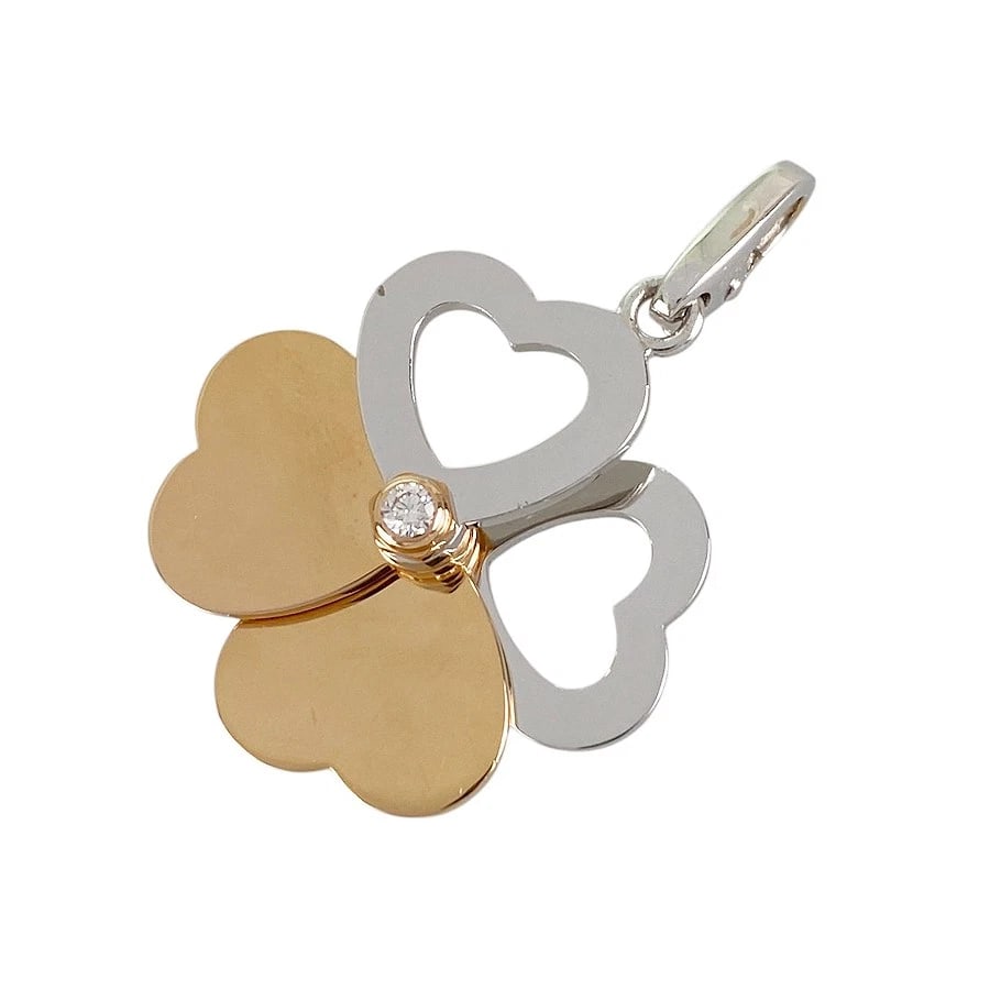 CARTIER HEART CLOVER CHARM ROSE GOLD PENDANT TOP: Cartier Heart Clover Charm Rose gold Pendant top Brand: Cartier Type/Style: Pendant top Material: 18K Rose Gold 18K White Gold, Main Stone Natural Color: Gold Size: Top size:24mmx24.3mm Accessorie
