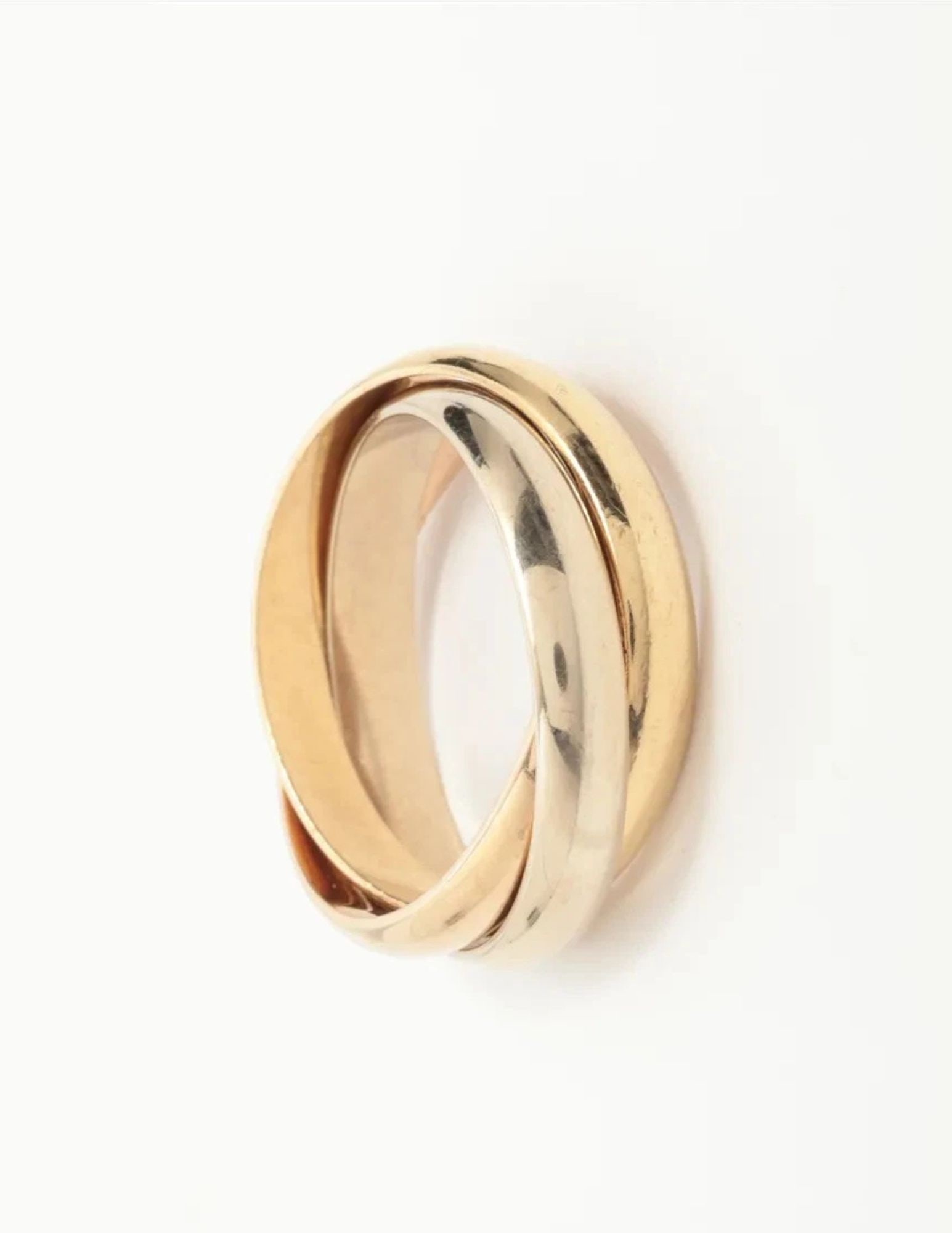 CARTIER TRINITY RING 750: Cartier Trinity Ring 750 Brand: Cartier Type/Style: Ring Material: 750(YGxPGxWG), Color: YG?PG?WG Size: 7.25 - 7.5 US Accessories: None Accessories Notice: When purchasing pre-owned goods, please