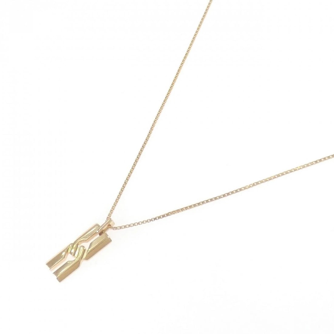 GUCCI INFINITY NECKLACE - 2