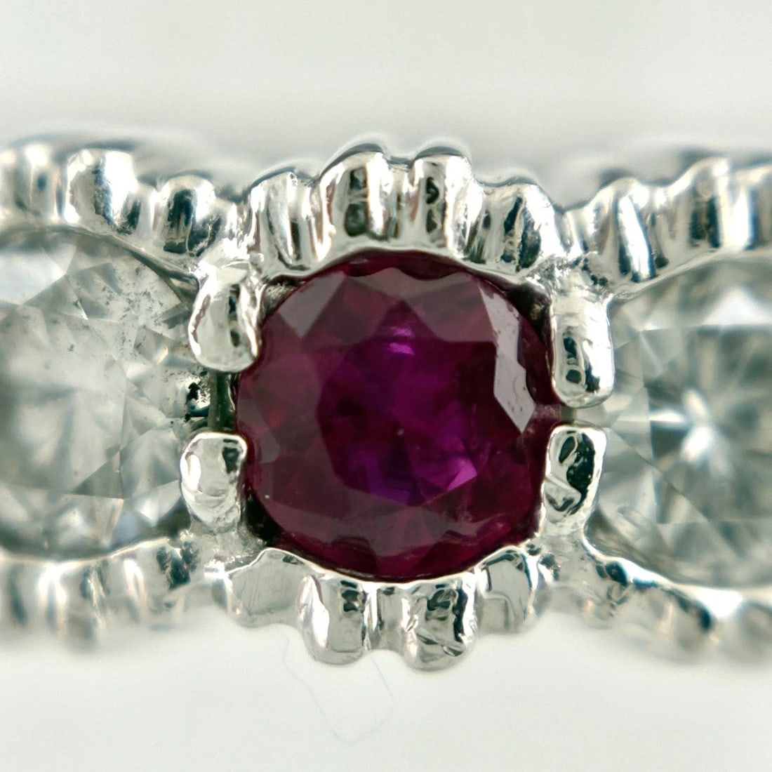 RUBY DESIGN PLATINUM MELEE DIAMOND RING - 2