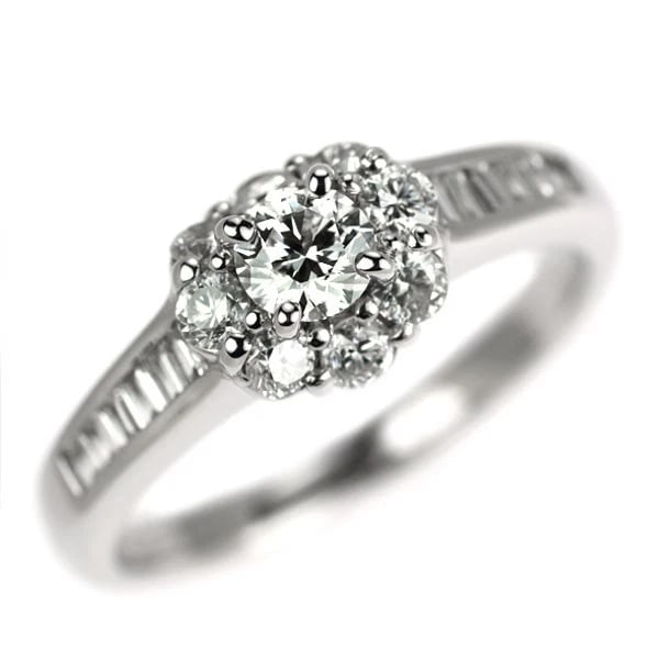 PT900 DIAMOND RING: Pt900 diamond ring Brand: None Type/Style: Ring Material: Pt900, Main Stone Natural Color: None Size: 7.5 US Accessories: None Accessories Notice: When purchasing pre-owned goods, please refer to the