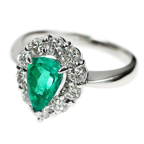 PT900 EMERALD DIAMOND RING - 2