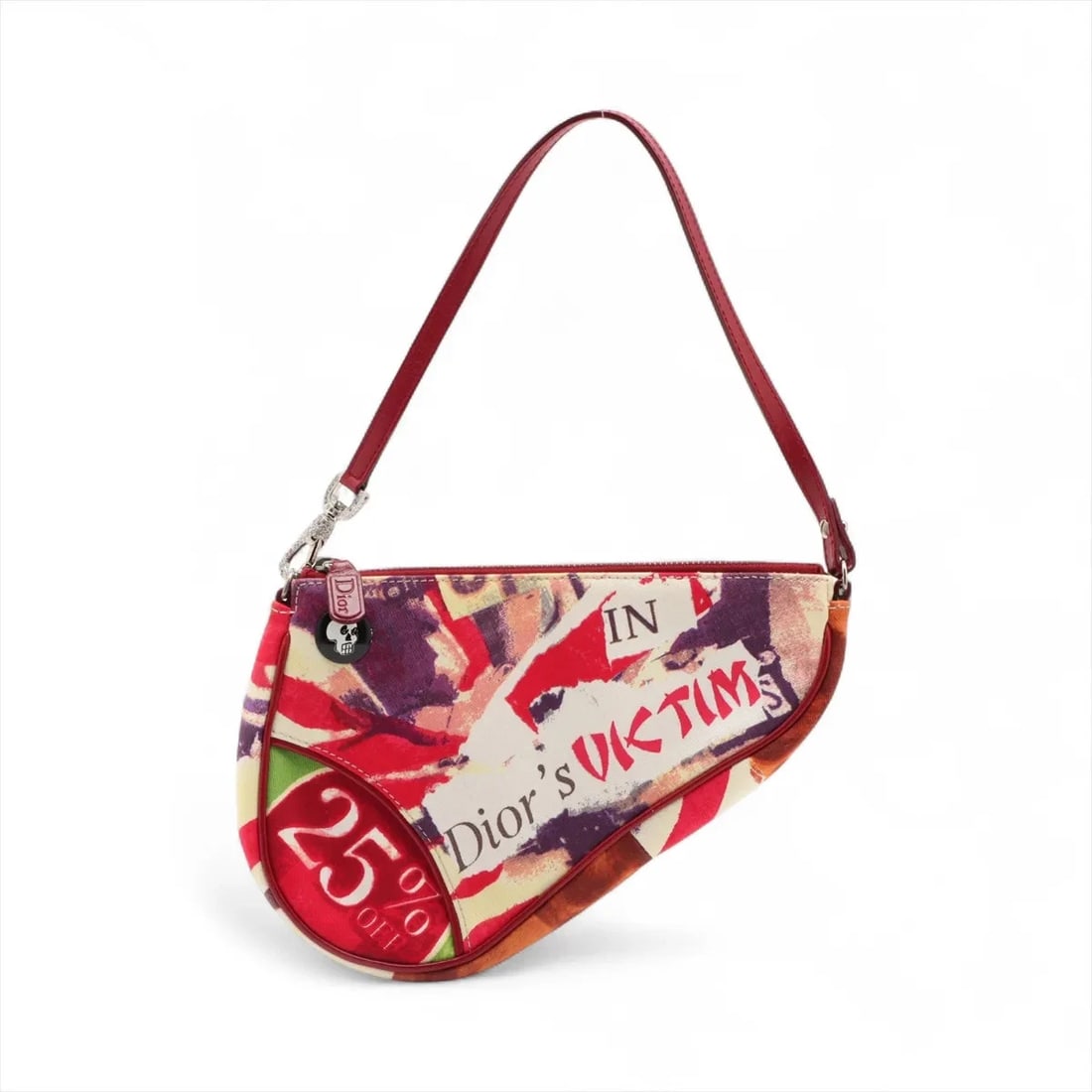 CHRISTIAN DIOR SADDLE DENIM & LEATHER SHOULDER BAG: Christian Dior Saddle Denim & leather Shoulder bag Brand: Christian Dior Type/Style: Top Handle Bag Material: Denim & leather Color: Multicolor Size: Height:6.3inchLength:9.1inchDepth:1.6inch Acce