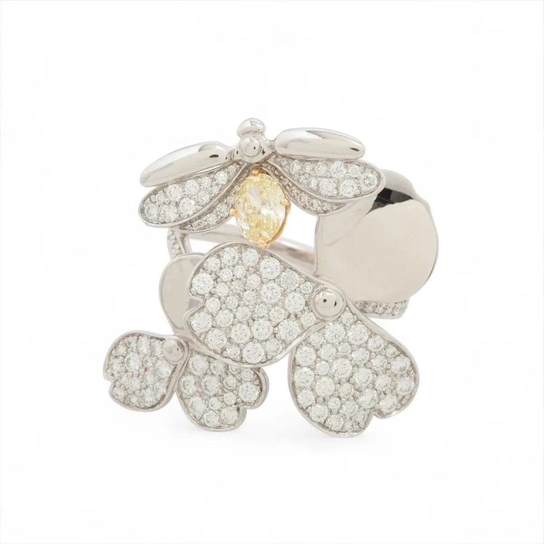 TIFFANY PAPER FLOWERS DIAMOND RING 750(YG)?PT950: Tiffany Paper flowers diamond Ring 750(YG)?Pt950 Brand: Tiffany Type/Style: Ring Material: 750(YG)xPt950, Color: Silver,YG Size: 6.5 - 6.75 US Accessories: None Accessories Notice: When purchasing
