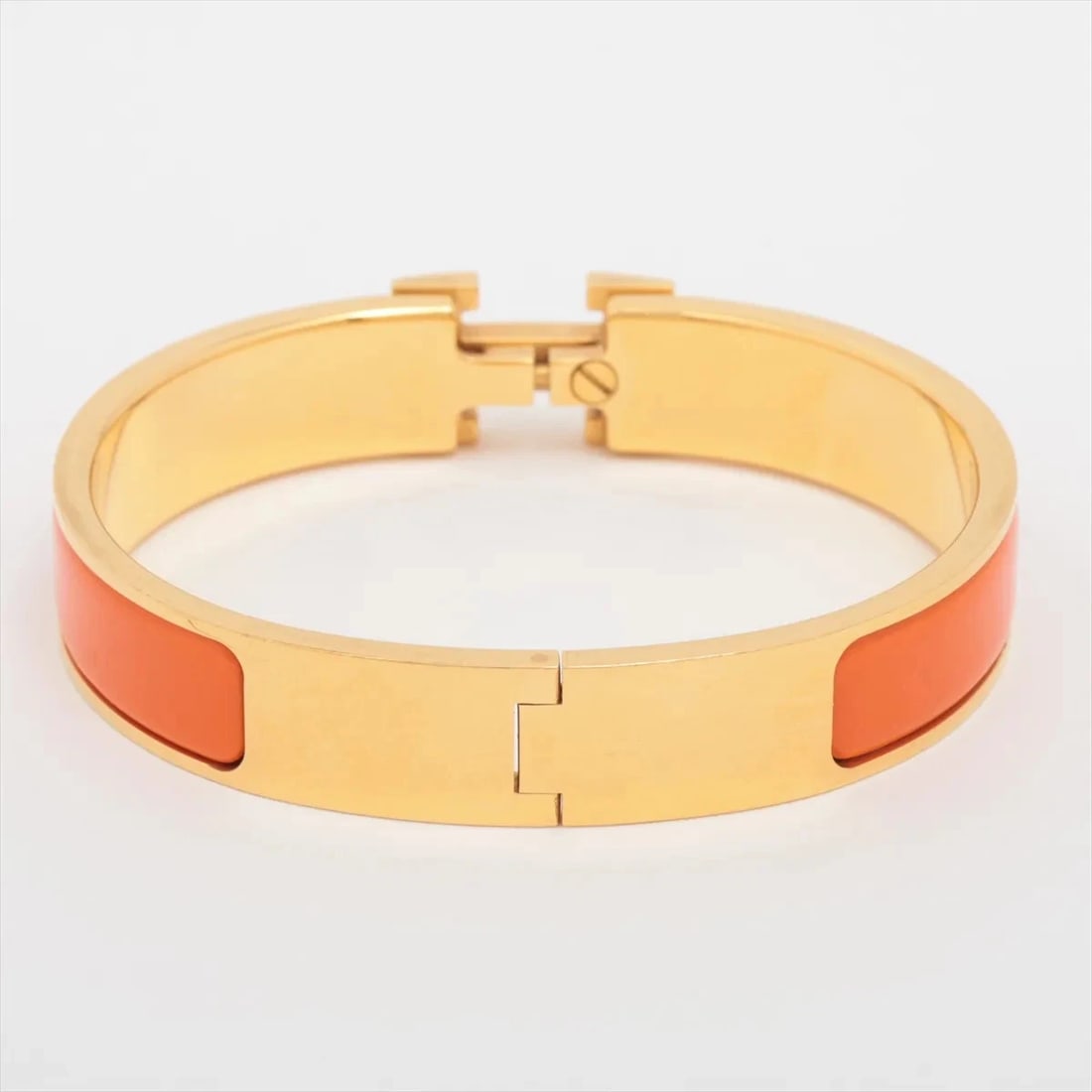 HERMES BANGLE GP ORANGE ? GOLD: Hermes Bangle GP Orange ? Gold Brand: Hermes Type/Style: Bracelet Material: GP, Color: Orange ? Gold Size: Size(CM) Bracelet length:15 Accessories: None Accessories Notice: When purchasing pre-owned