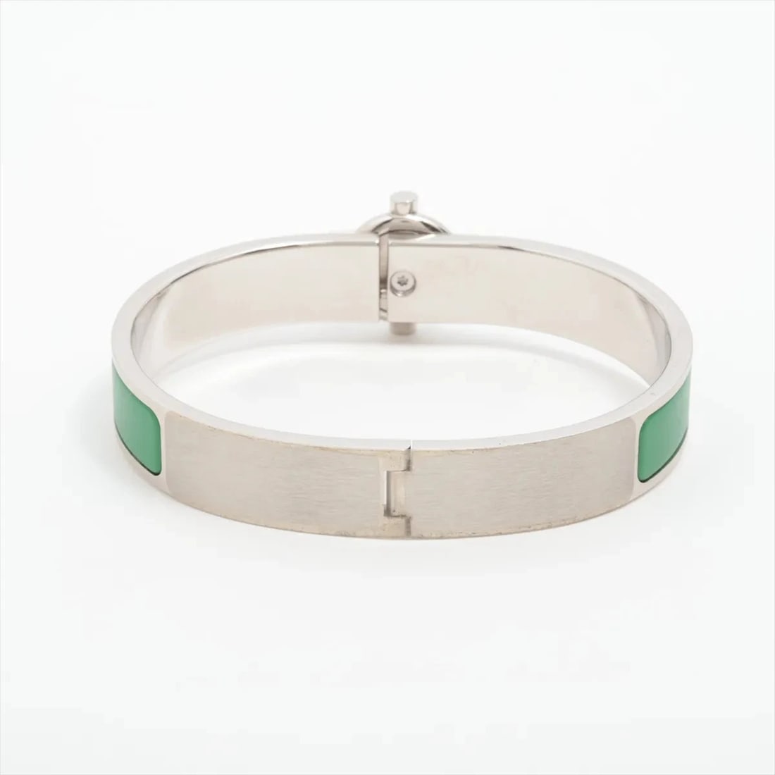 HERMES BANGLE GP SILVER X GREEN: Hermes Bangle GP Silver x green Brand: Hermes Type/Style: Bracelet Material: GP, Color: Silver x green Size: Size(CM) Bracelet length:17.5 Accessories: None Accessories Notice: When purchasing