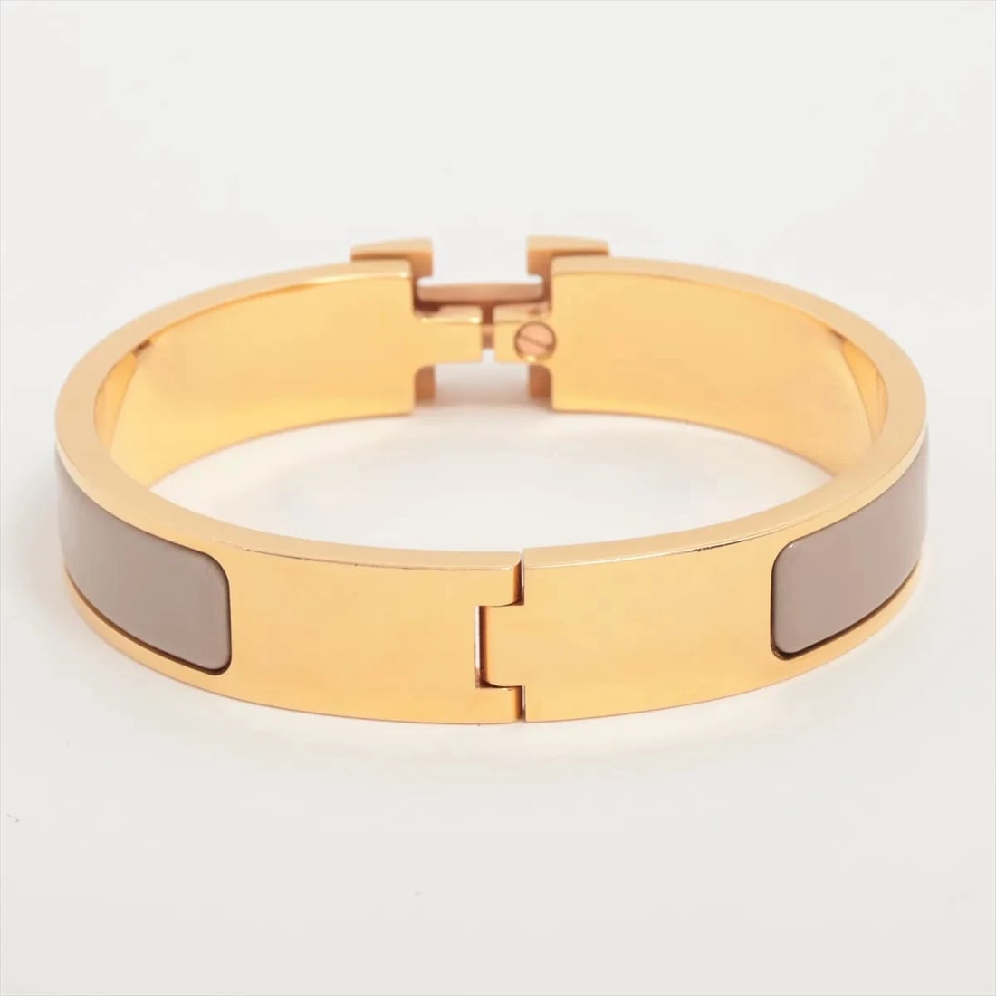 HERMES BANGLE GP GOLD X MARRON GLACE: Hermes Bangle GP Gold x marron glace Brand: Hermes Type/Style: Bracelet Material: GP, Color: Gold x marron glace Size: Size(CM) Bracelet length:15 Accessories: None Accessories Notice: When