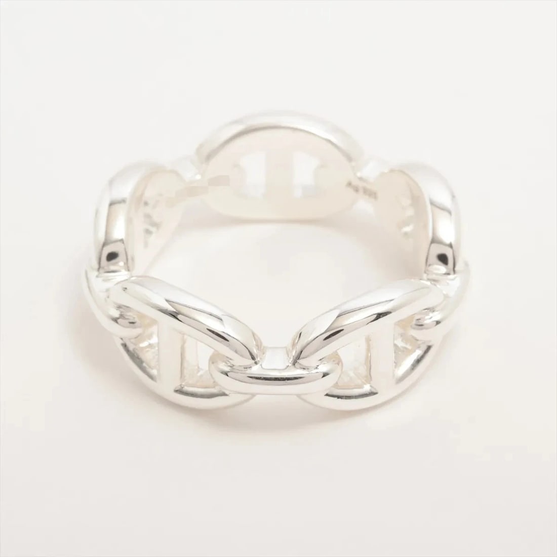 HERMES CHAINE D'ANCRE ENCHAINEE RING 925 SILVER: Hermes Chaine d'Ancre Enchainee Ring 925 Silver Brand: Hermes Type/Style: Ring Material: 925, Color: Silver Size: 6 US Accessories: None Accessories Notice: When purchasing pre-owned goods