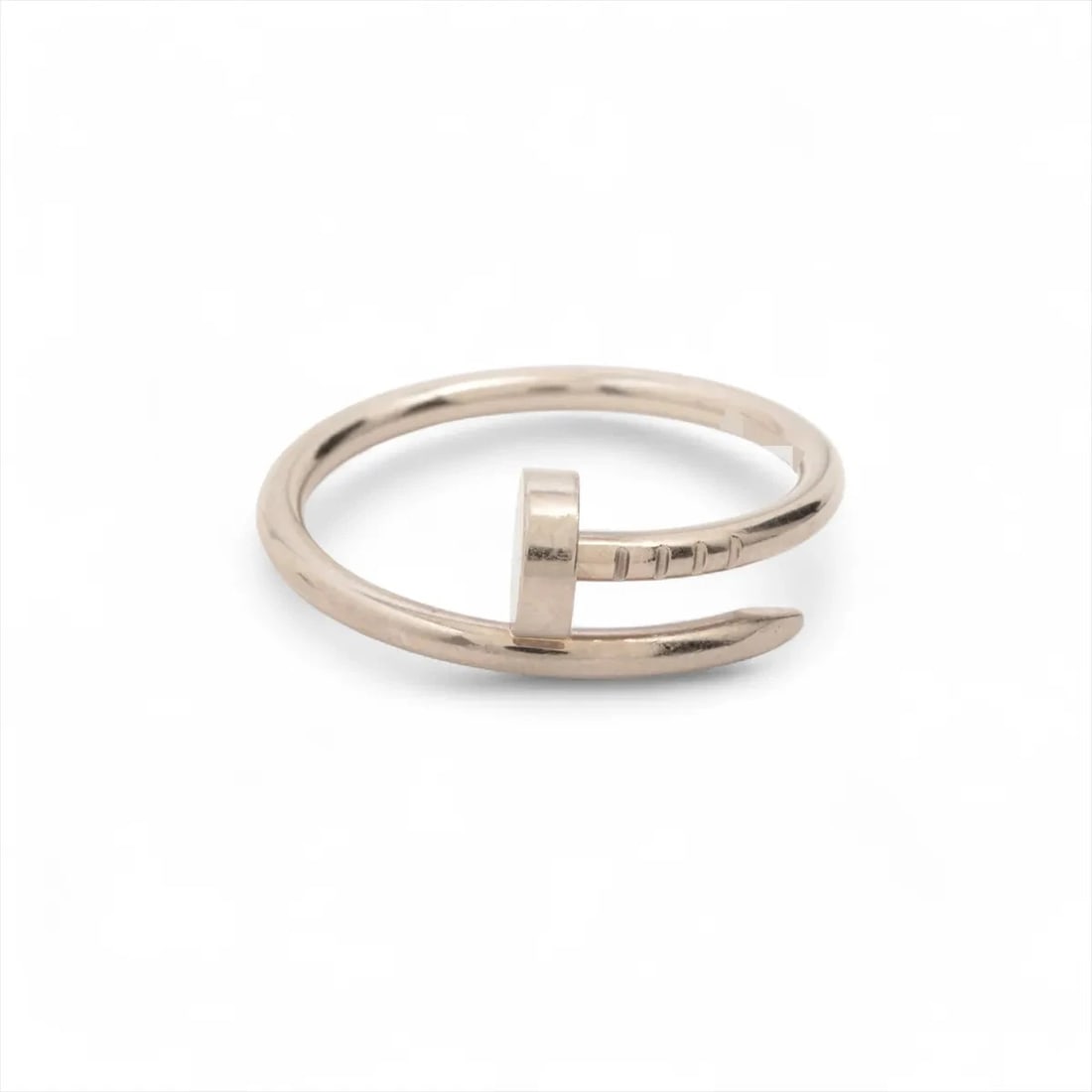 CARTIER JUSTE UN CLOU SM RING 750(WG): Cartier Juste un Clou SM Ring 750(WG) Brand: Cartier Type/Style: Ring Material: 750(WG), Color: White Gold Size: 6.25 - 6.5 US Accessories: None Accessories Notice: When purchasing pre-owned goods,
