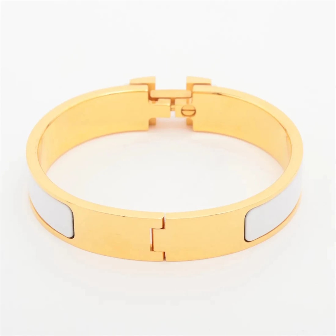 HERMES BANGLE GP WHITE X GOLD: Hermes Bangle GP White x gold Brand: Hermes Type/Style: Bracelet Material: GP, Color: White x gold Size: Size(CM) Bracelet length:15.5 Accessories: None Accessories Notice: When purchasing