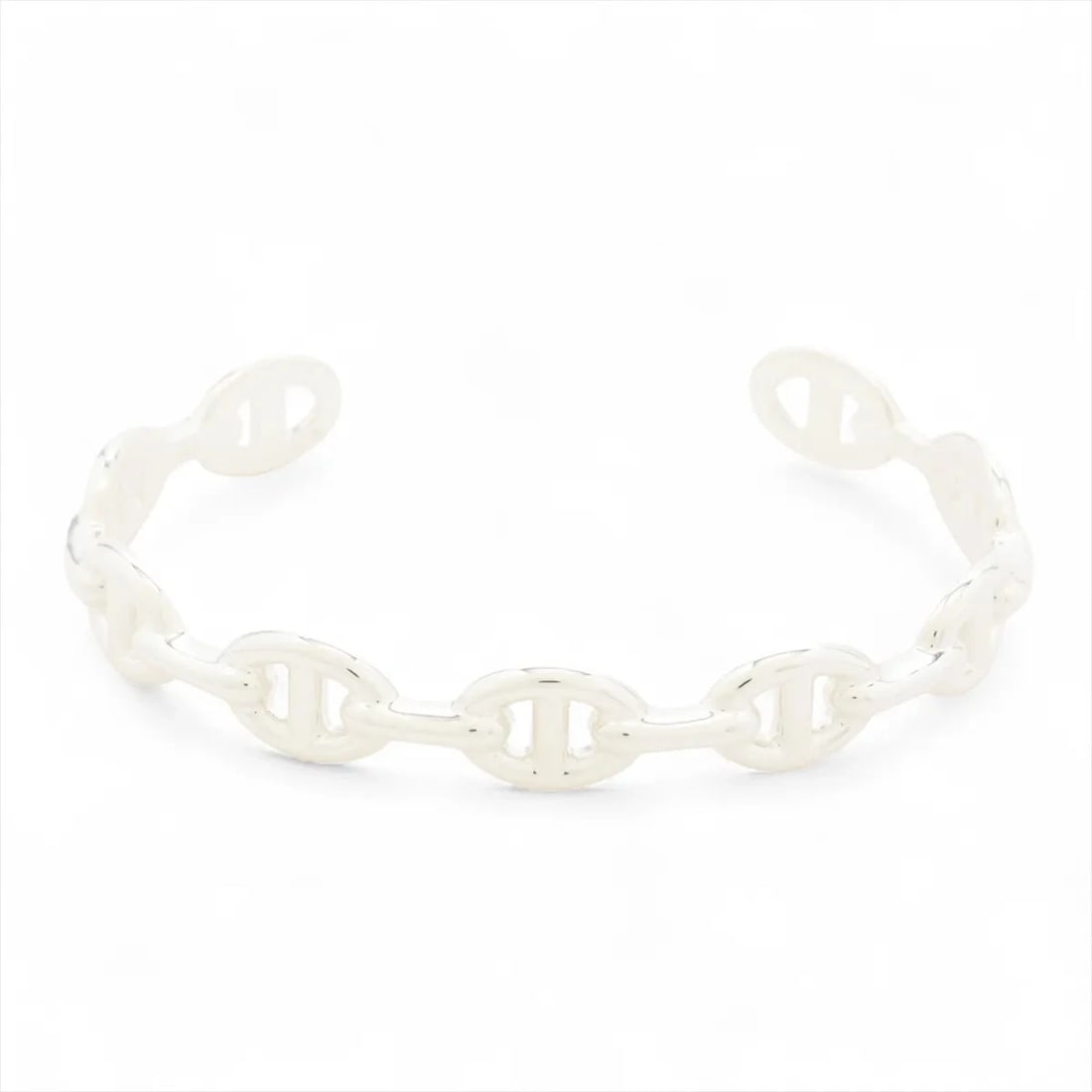 HERMES CHAINE D'ANCRE ENCHAINEE BANGLE 925 SILVER: Hermes Chaine d'Ancre Enchainee Bangle 925 Silver Brand: Hermes Type/Style: Bracelet Material: 925, Color: Silver Size: Size(CM) Bracelet length:16.5 Accessories: None Accessories Notice: When