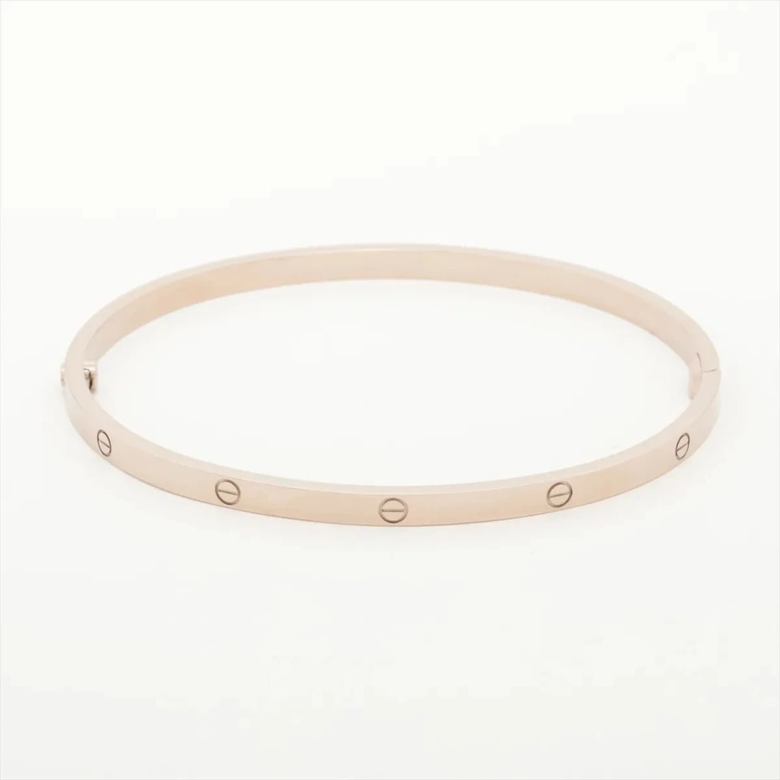 CARTIER LOVE SM BRACELET 750(WG): Cartier Love SM Bracelet 750(WG) Brand: Cartier Type/Style: Bracelet Material: 750(WG), Color: White Gold Size: Size(CM) Bracelet length:19.2 Accessories: None Accessories Notice: When purchasing