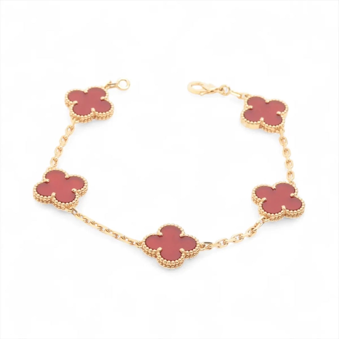 VAN CLEEF & ARPELS CARNELIAN BRACELET 750(YG): Van Cleef & Arpels Carnelian Bracelet 750(YG) Brand: Van Cleef & Arpels Type/Style: Bracelet Material: 750(YG), Color: Yellow Gold Size: Size(CM) Bracelet length:19.4 Accessories: None Acc