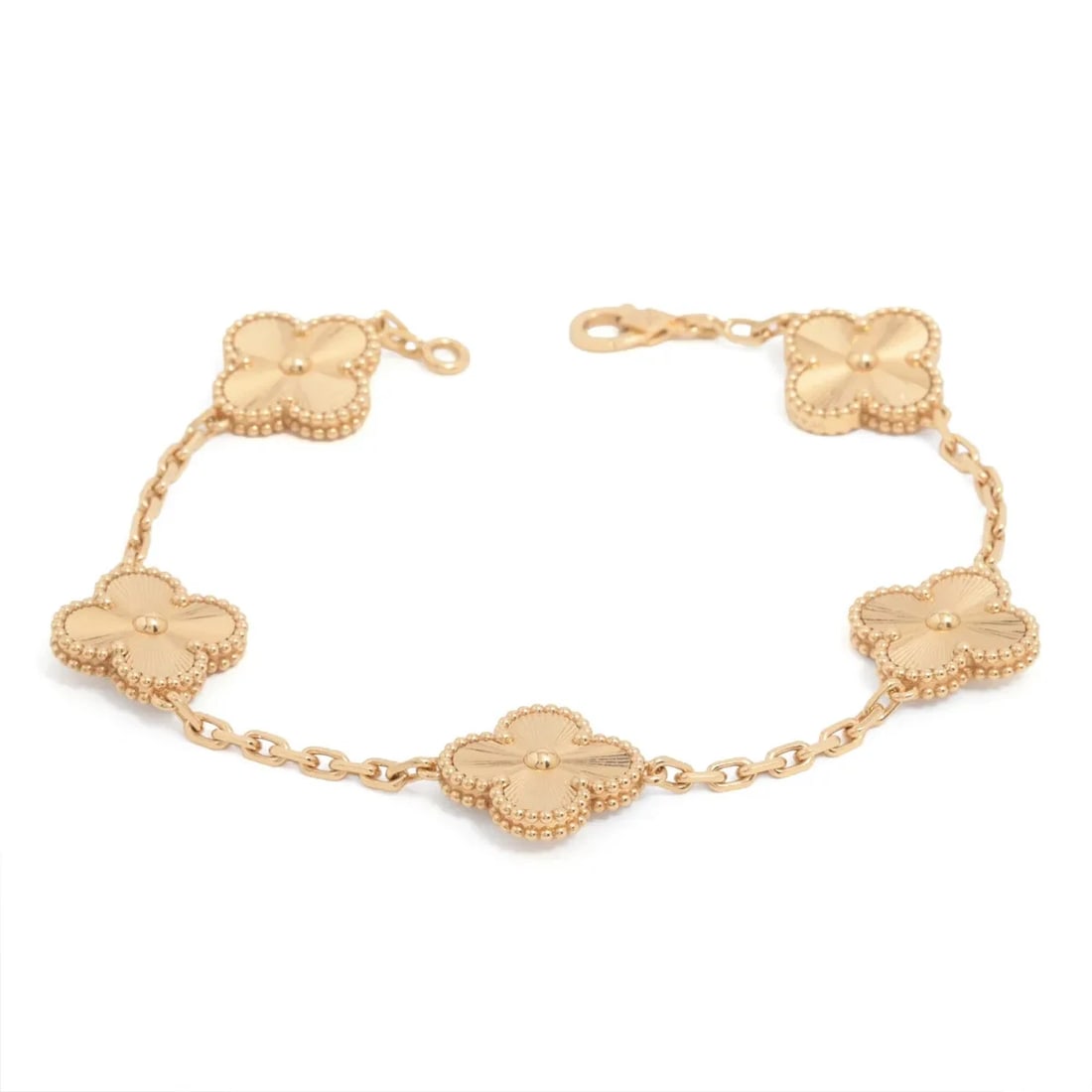 VAN CLEEF & ARPELS BRACELET 750(YG): Van Cleef & Arpels Bracelet 750(YG) Brand: Van Cleef & Arpels Type/Style: Bracelet Material: 750(YG), Color: Yellow Gold Size: Size(CM) Bracelet length:19.2 Accessories: None Accessories N