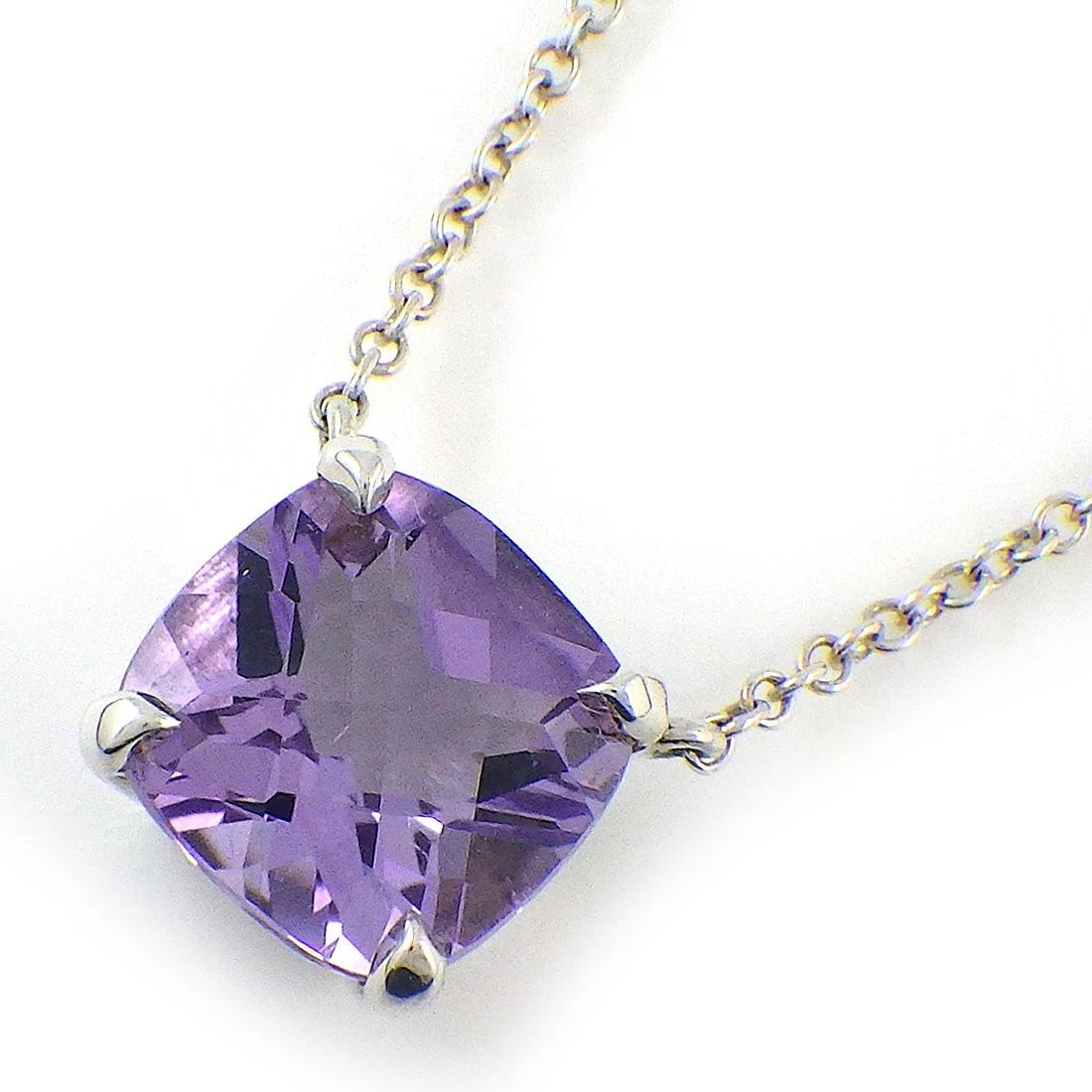 TIFFANY & CO. NECKLACE AMETHYST SILVER 925: Tiffany & Co. Necklace Amethyst Silver 925 Brand: Tiffany & Co. Type/Style: Necklace Material: 925Silver, Main Stone Amethyst Color: Silver Size: Chain Length : 15.74"(inches) / 40.0cmPendant Top Size