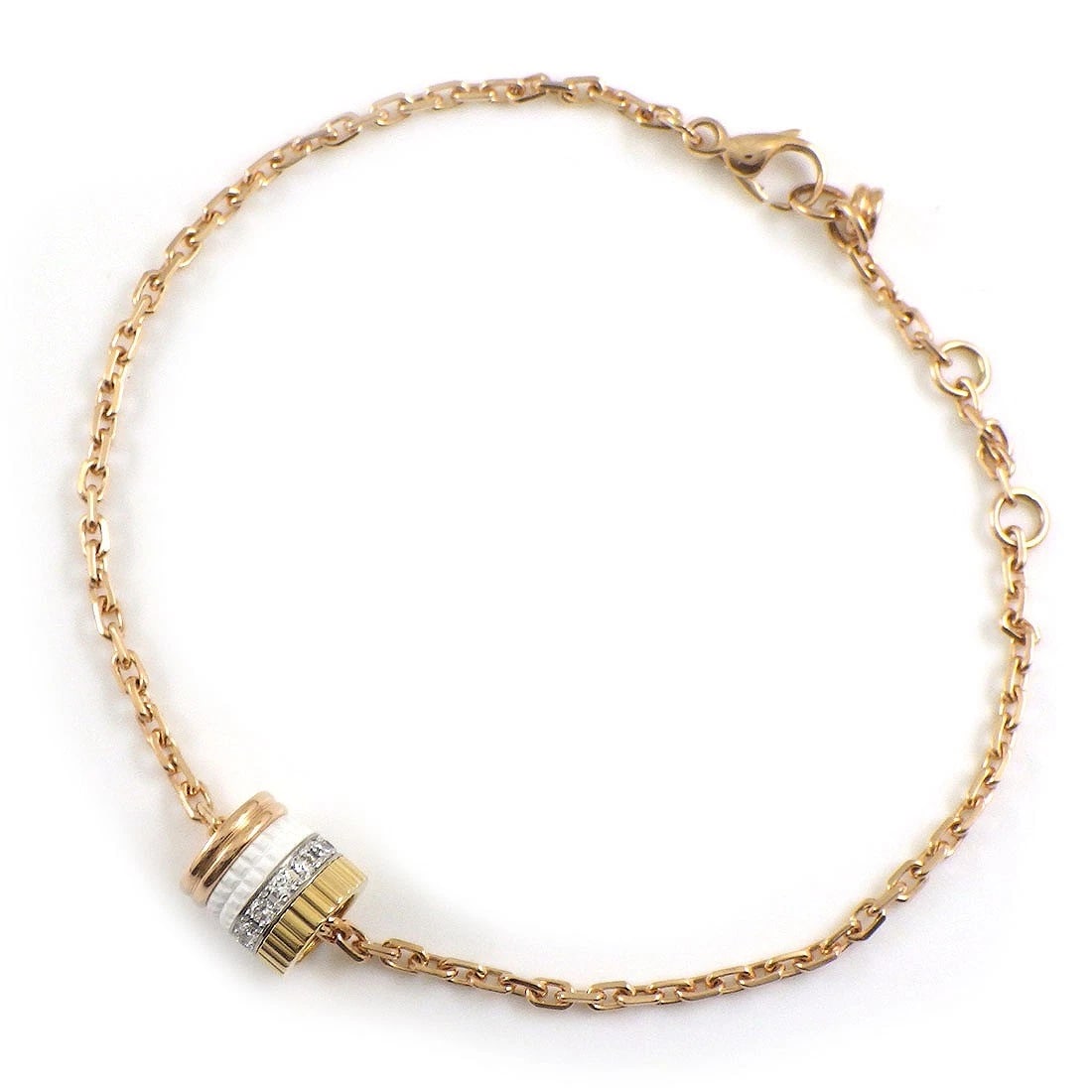 BOUCHERON BRACELET 750(18K) TRI-COLOR GOLD WHITE CERAMIC: BOUCHERON Bracelet 750(18K) Tri-Color Gold White Ceramic Brand: BOUCHERON Type/Style: Bracelet Material: 750(18K) Tri-Color Gold,White Ceramic, Main Stone Natural Color: None Size: Wrist Size : 6.02" 