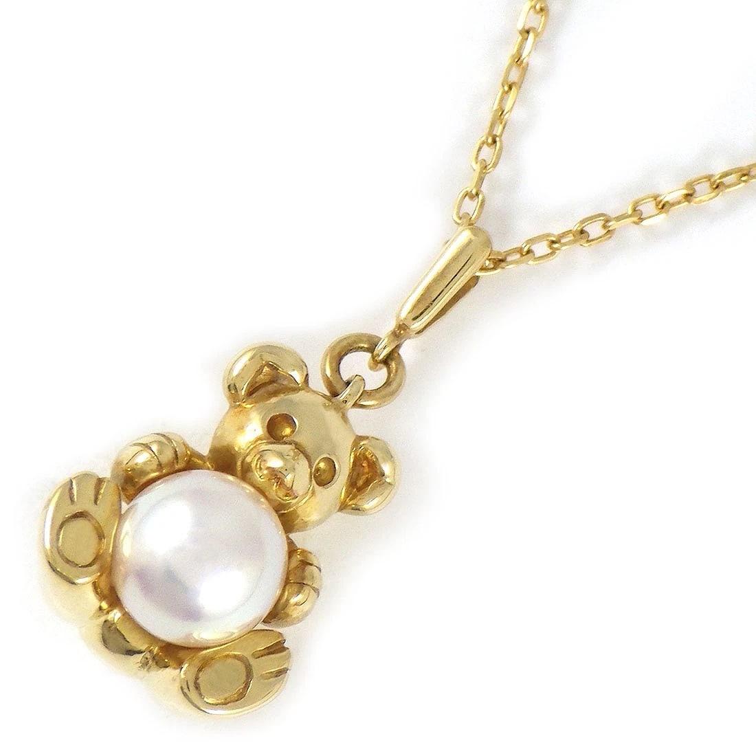 MIKIMOTO NECKLACE 750(18K) YELLOW GOLD: MIKIMOTO Necklace 750(18K) Yellow Gold Brand: MIKIMOTO Type/Style: Necklace Material: 750(18K) Yellow Gold, Main Stone Pearl Color: Yellow Gold Size: Chain Length : 16.85"(inches) / 42.8cmPendant Top 