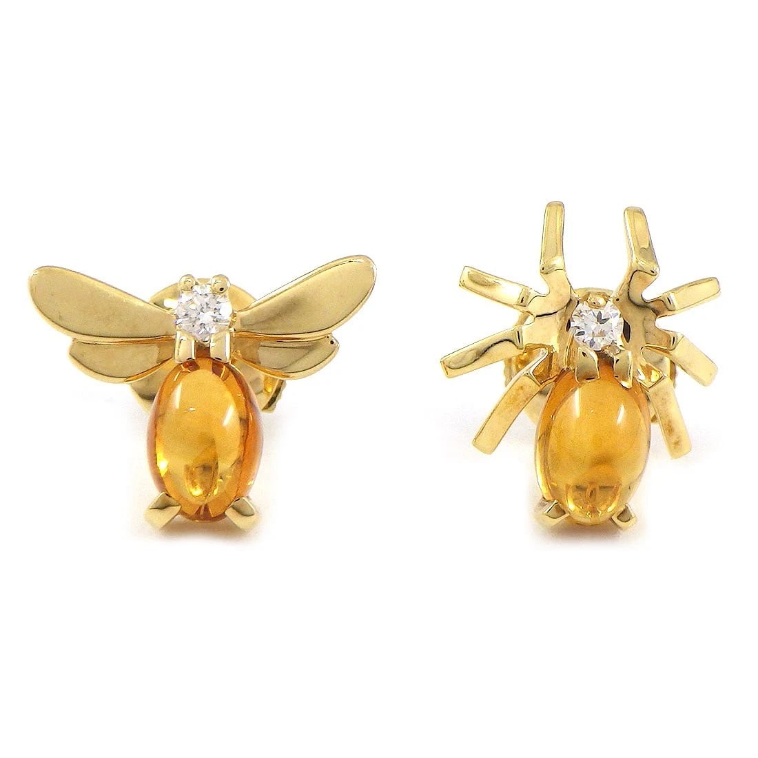 CHAUMET PIERCED EARRINGS DIAMOND 750YG: Chaumet Pierced Earrings Diamond 750YG Brand: Chaumet Type/Style: Earrings Material: 750(18K) Yellow Gold, Main Stone Citrine Color: Yellow Gold Size: W 0.40" x H 0.47"(inches) / W 10.2mm x H 12.0mmW 