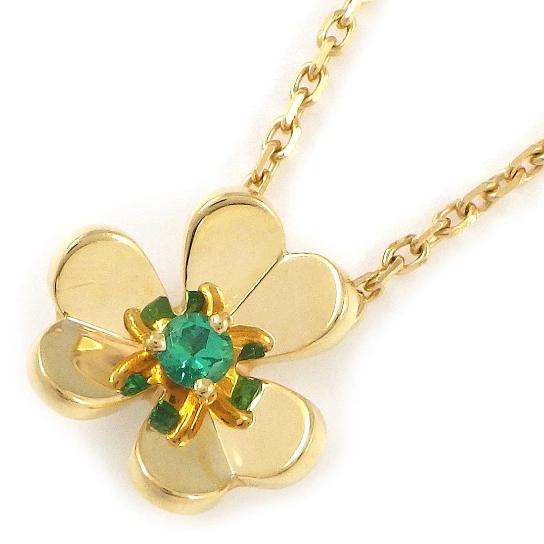 FRIVOL MINI FLOWER CLOVER NECKLACE EMERALD 750YG: Frivol Mini Flower Clover Necklace Emerald 750YG Brand: Van Cleef & Arpels Type/Style: Necklace Material: 750(18K) Yellow Gold, Main Stone Emerald Color: Yellow Gold Size: Chain Length : 15.07" &