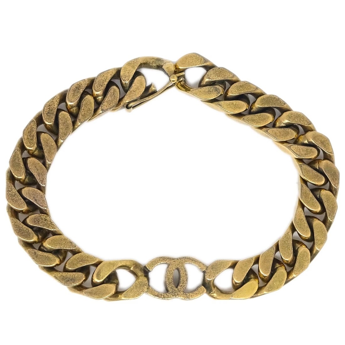 CHANEL BRACELET GOLD: Chanel Bracelet Gold Brand: CHANEL Type/Style: Bracelet Material: Gold plated, Color: Gold Size: Length : 18.5 cm Top : W 1.4 x H 1.0 cm Accessories: None Accessories Notice: When purchasing