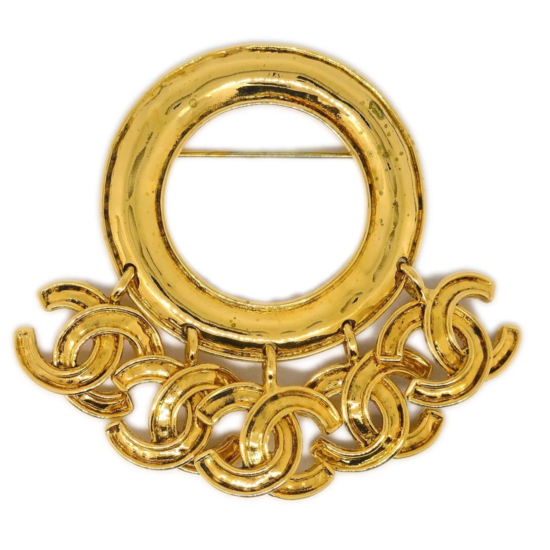 CHANEL HOOP BROOCH PIN GOLD: Chanel Hoop Brooch Pin Gold Brand: Chanel Type/Style: Brooch Material: Gold Plated, Color: Gold Size: W 4.8 x H 6.7 cm Accessories: None Accessories Notice: When purchasing pre-owned goods